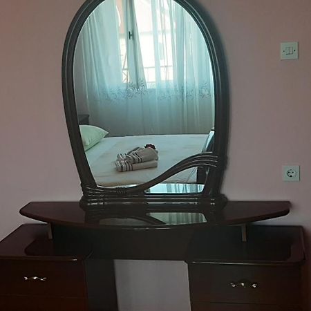 Apartment Vana Trogir Exterior foto